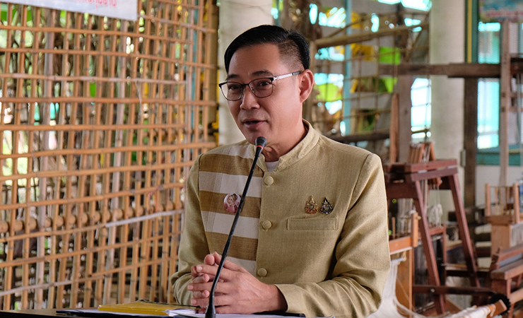 🌈 พช.ปทุมธานี “จัดโครงการพัฒนาผ้าใยกล้วยบัวหลวง สู่ผ้าอัตลักษณ์ประจำจังหวัด” ✨